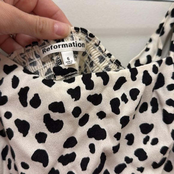 Reformation Ellora Top In Cheetah - Picture 3 of 5